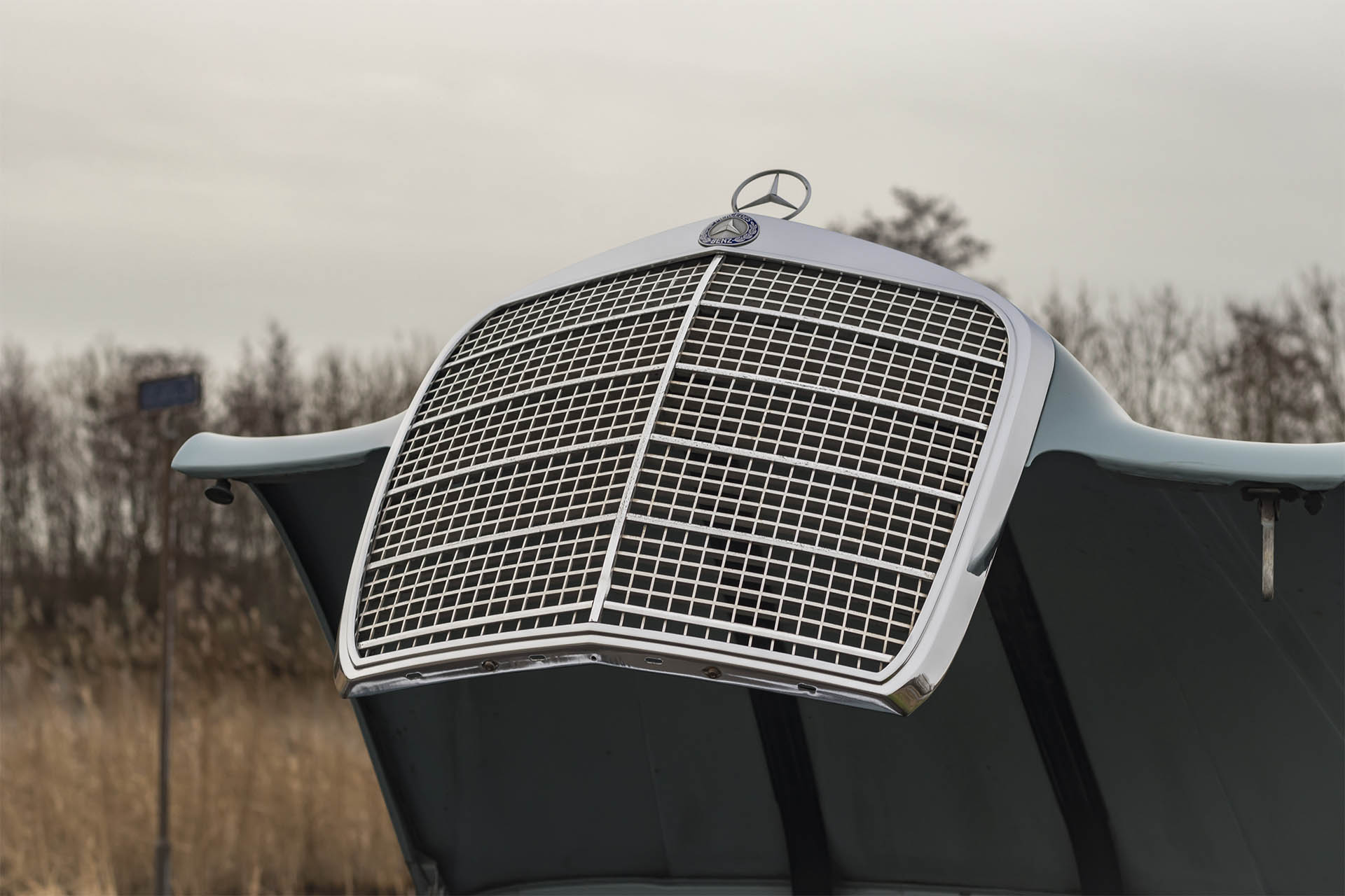 Real Art On Wheels | 1968 Mercedes-Benz 280 SE Coupe