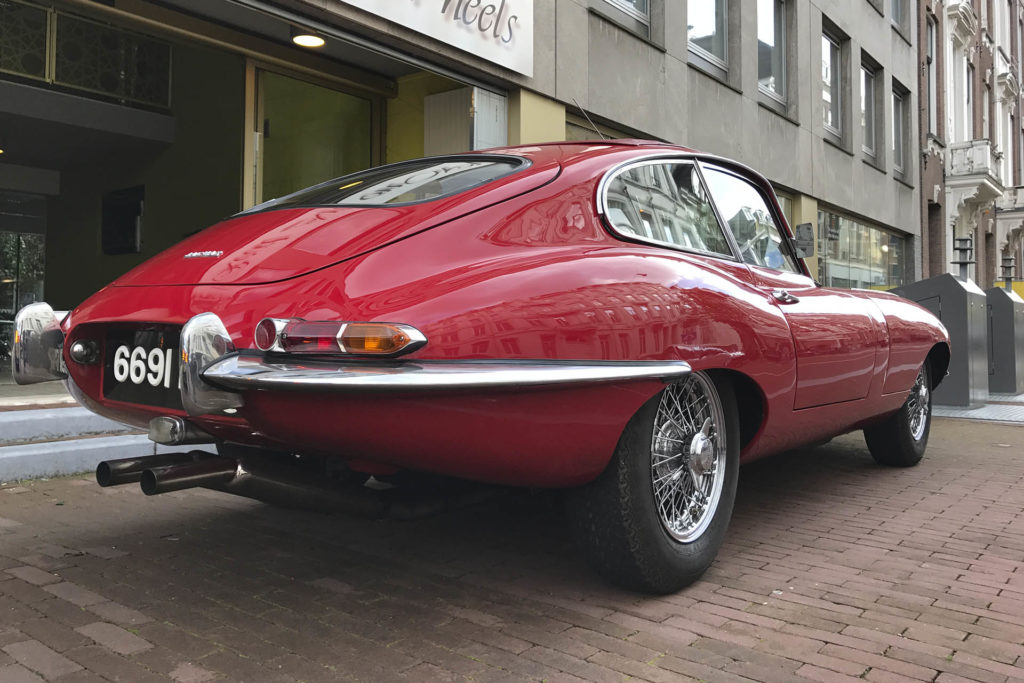 Real Art On Wheels | 1962 Jaguar E-Type FHC 3.8 Series I