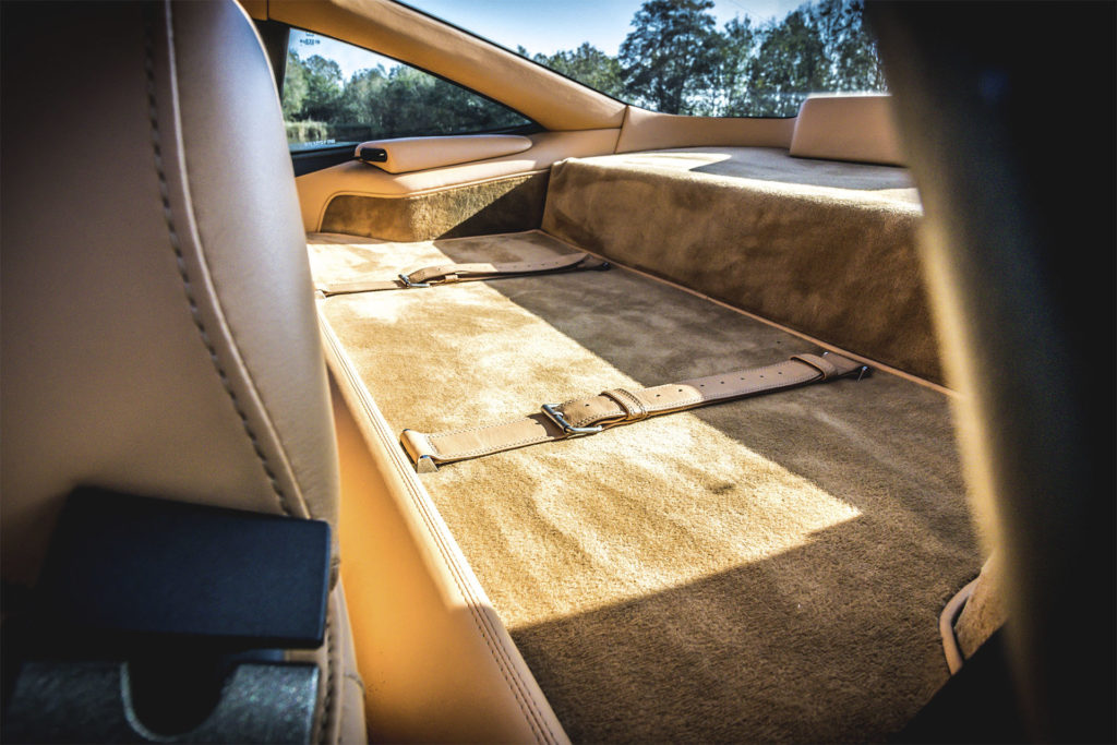 Real Art On Wheels | The Collection - Ferrari 550 Maranello