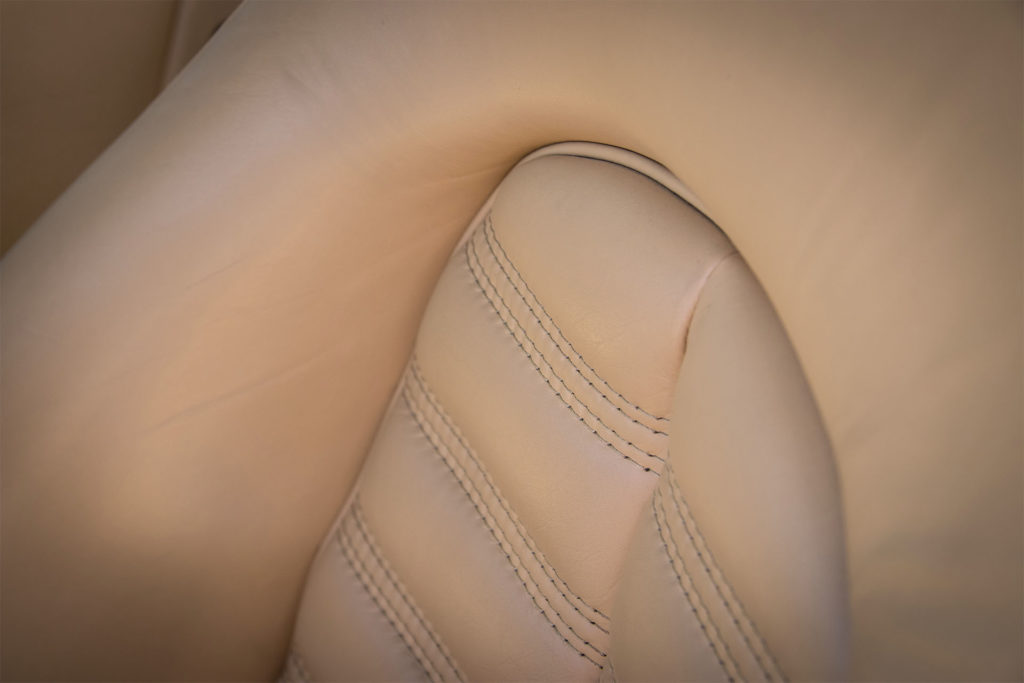 Real Art On Wheels | The Collection - Ferrari 550 Maranello