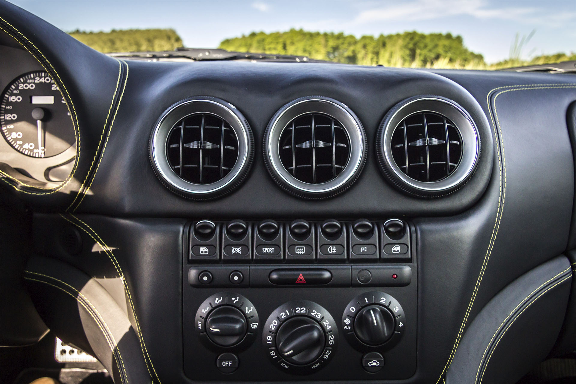 Real Art On Wheels | 2002 Ferrari 575M Maranello