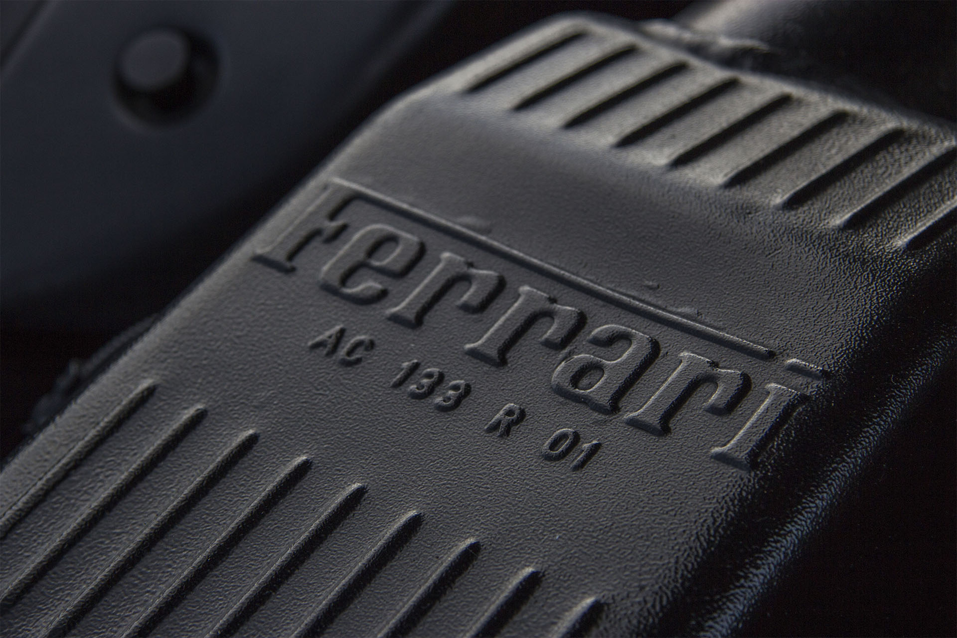 Real Art On Wheels | 2002 Ferrari 575M Maranello