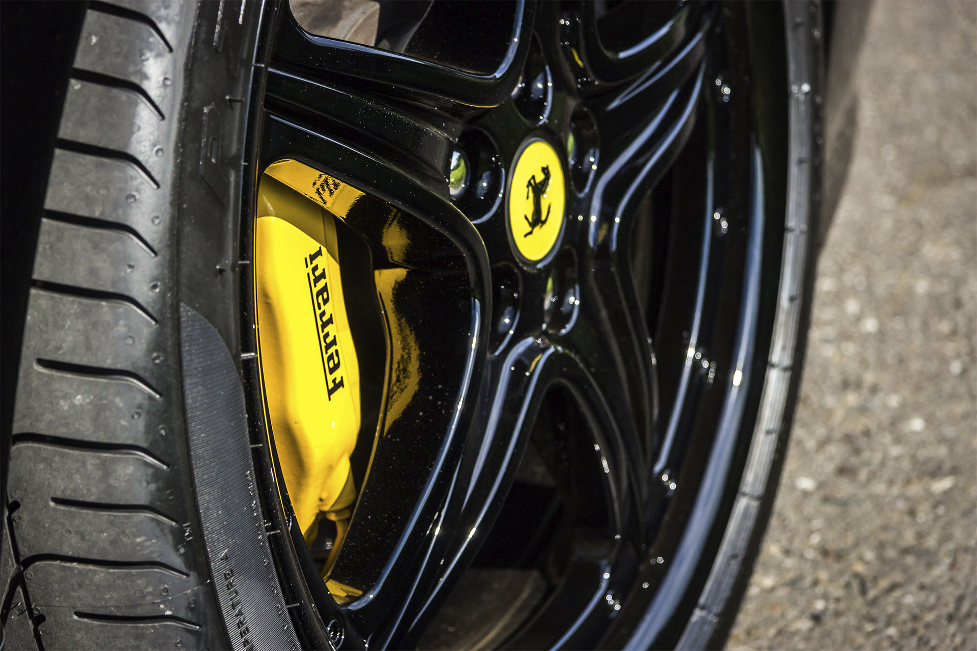 Real Art On Wheels | 2002 Ferrari 575M Maranello