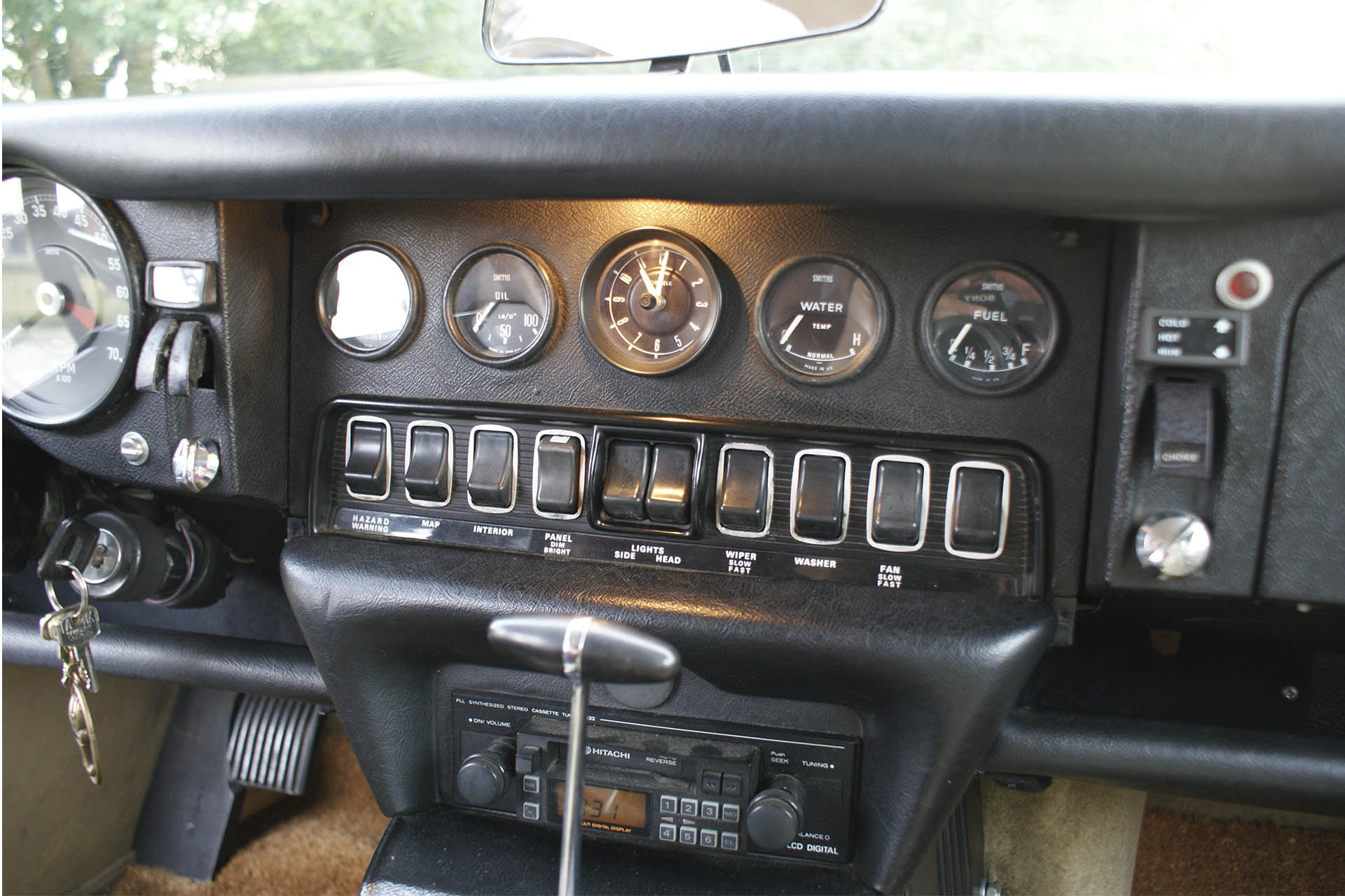 Real Art On Wheels | 1974 Jaguar E-Type Series III V12