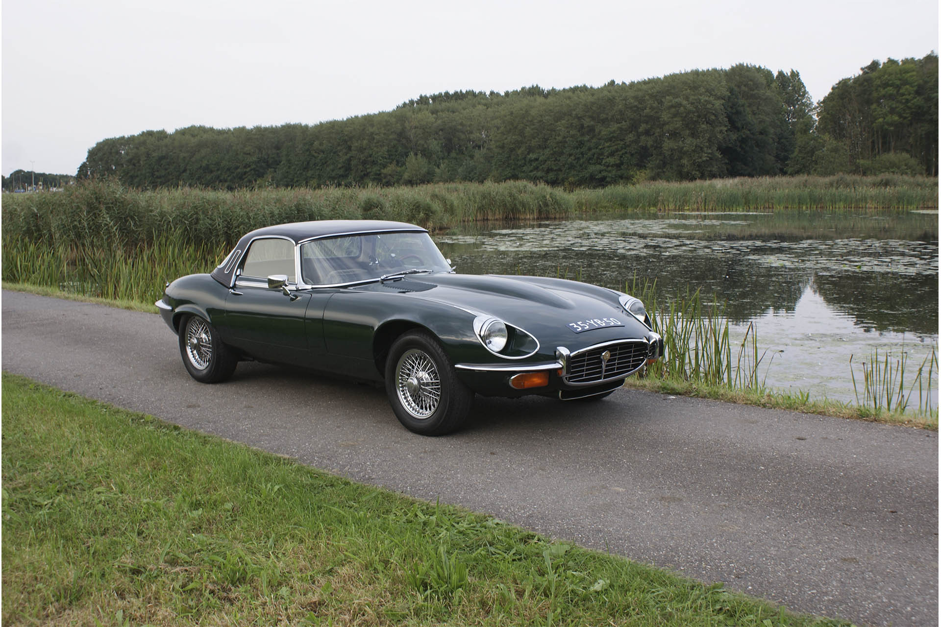 Real Art On Wheels | 1974 Jaguar E-Type Series III V12