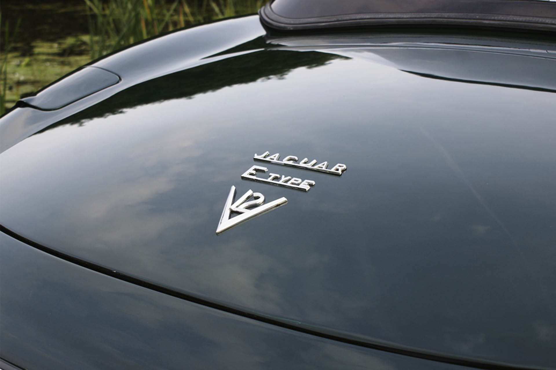 Real Art On Wheels | 1974 Jaguar E-Type Series III V12