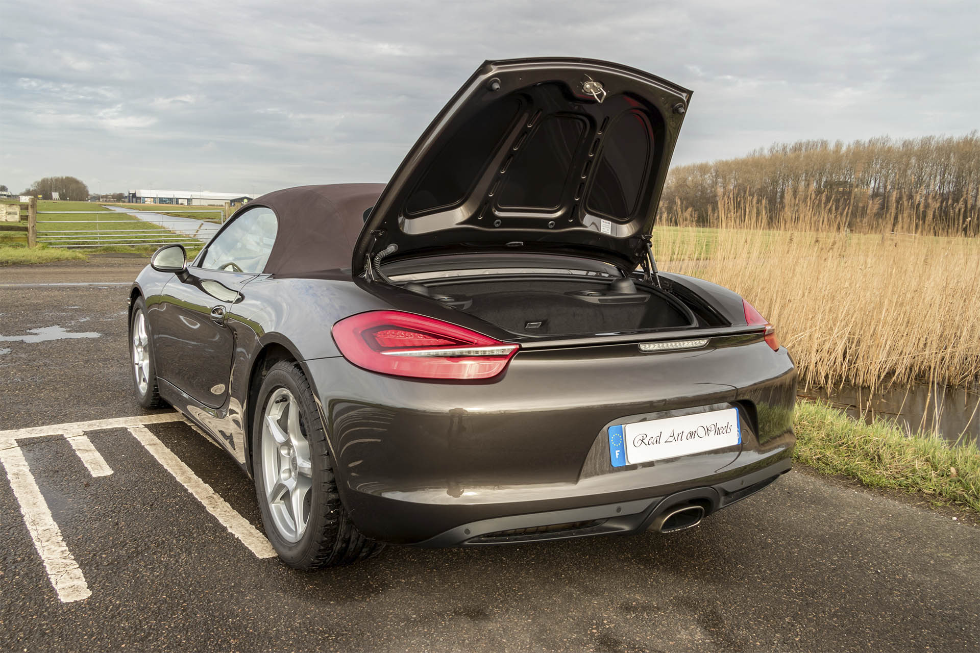 Real Art On Wheels | The Collection - Porsche Boxster