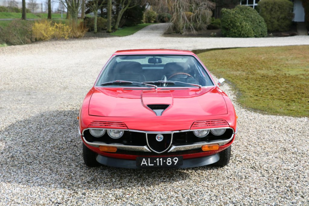 Alfa Romeo Montreal Real Art on Wheels