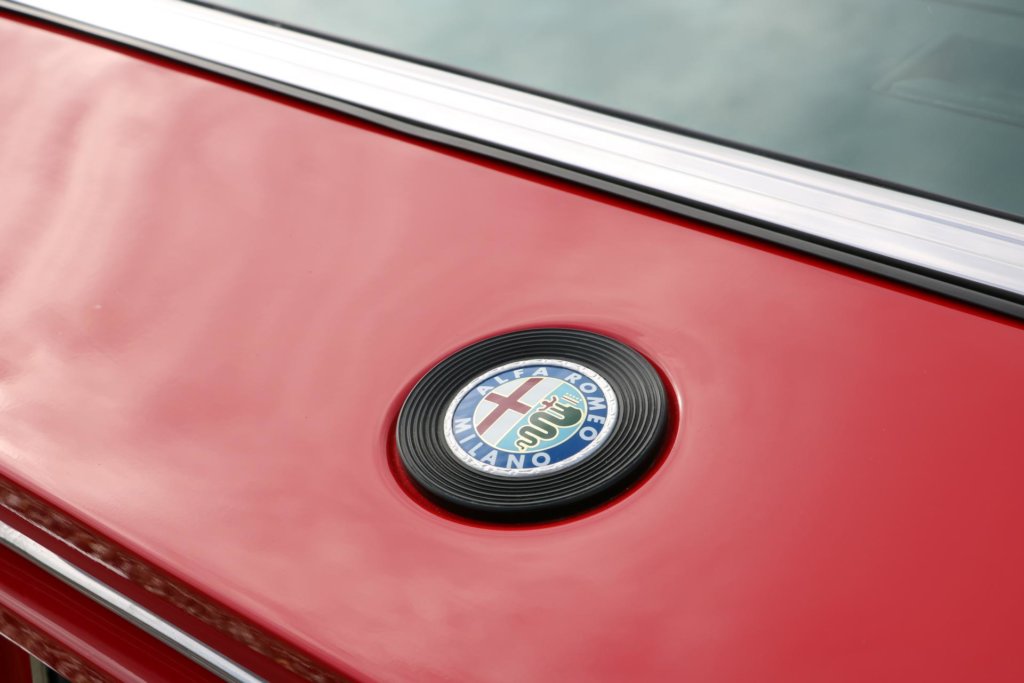 Alfa Romeo Montreal Real Art on Wheels