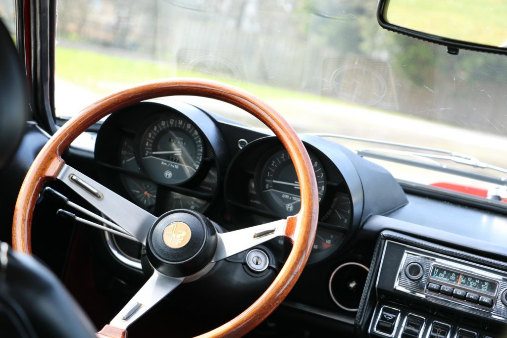 Alfa Romeo Montreal Real Art on Wheels