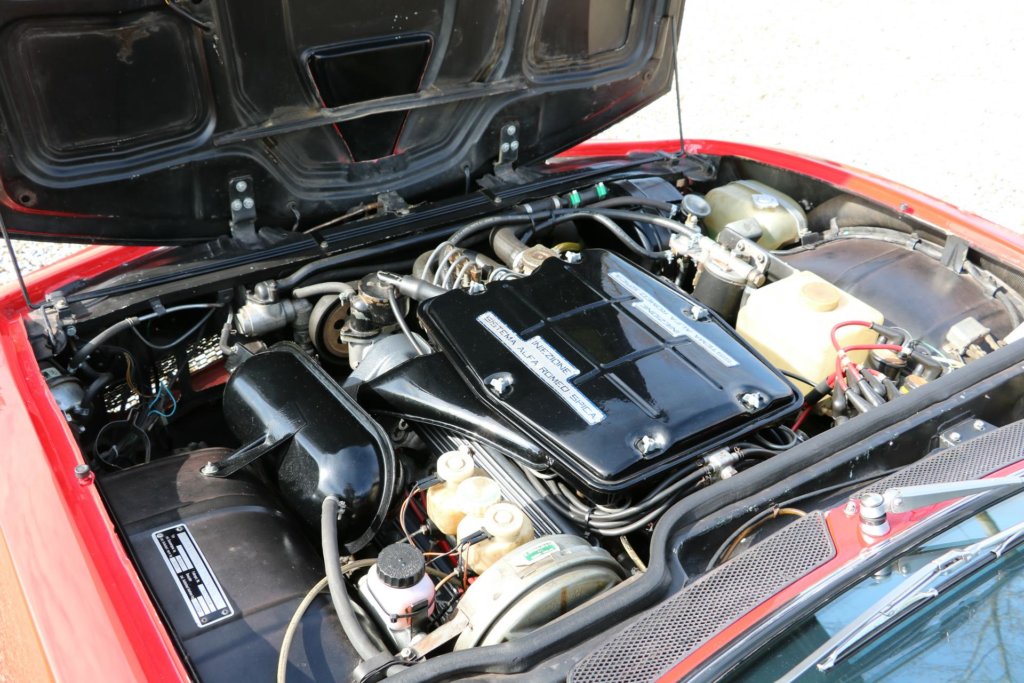 Alfa Romeo Montreal Real Art on Wheels