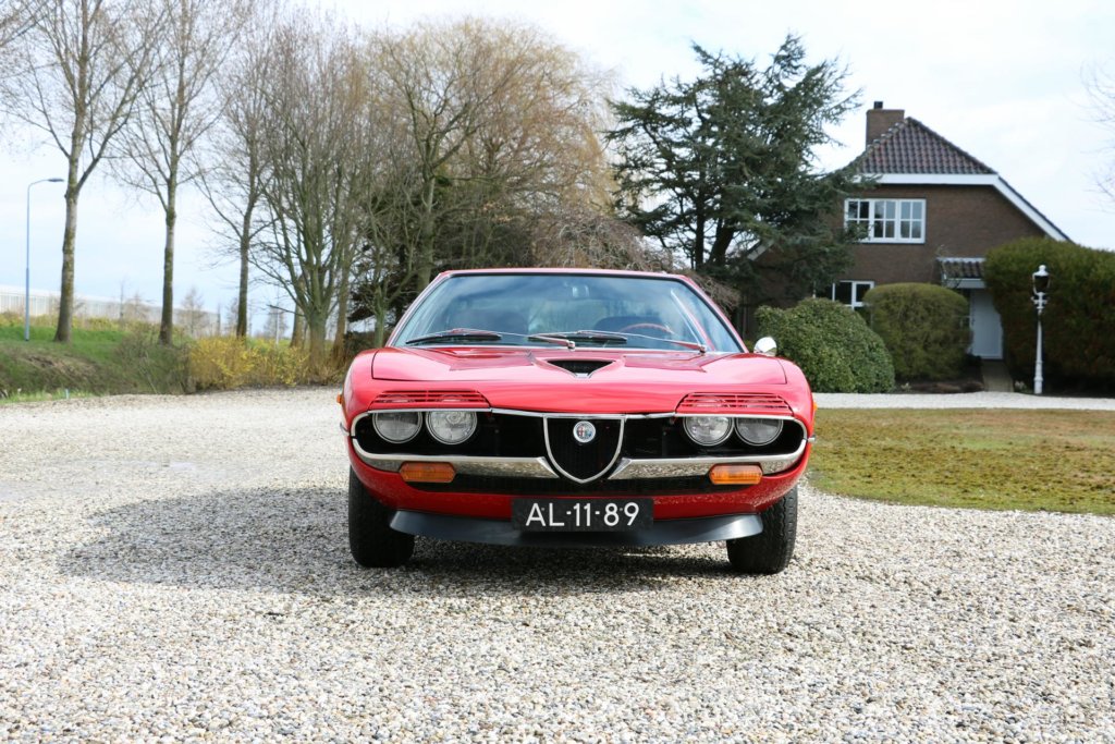 Alfa Romeo Montreal Real Art on Wheels
