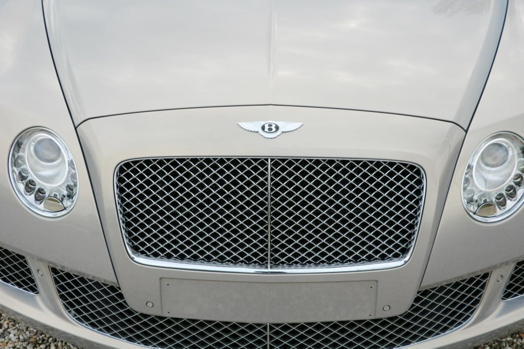 Real Art on Wheels | Bentley Continental GT