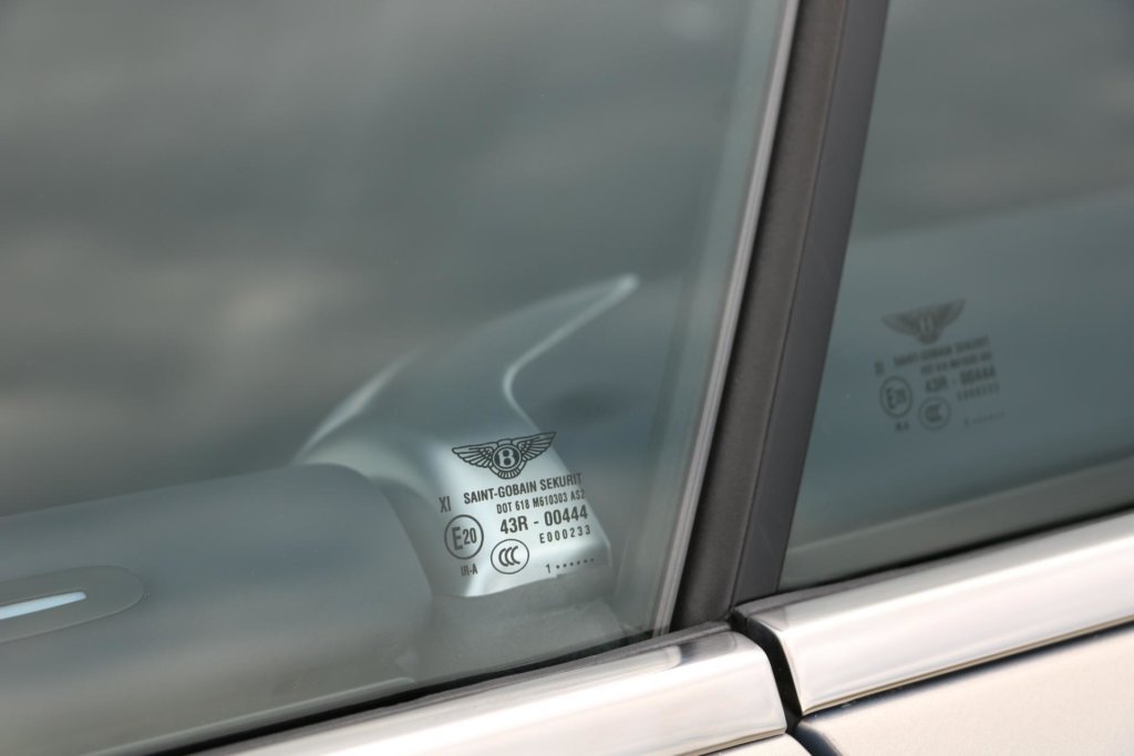 Real Art on Wheels | Bentley Continental GT