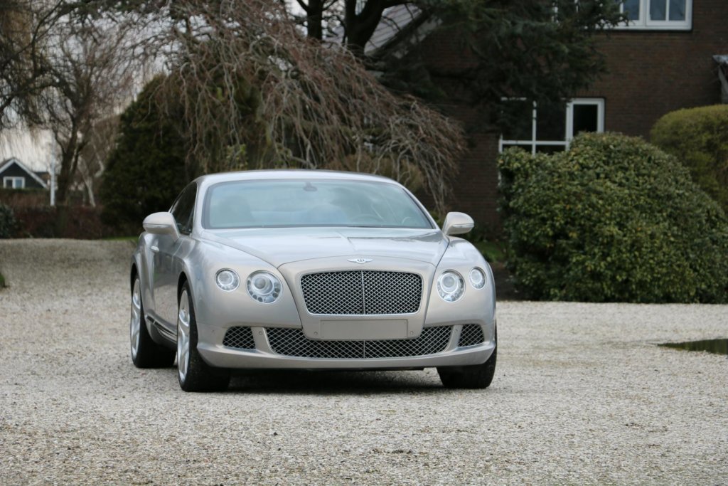 Real Art on Wheels | Bentley Continental GT