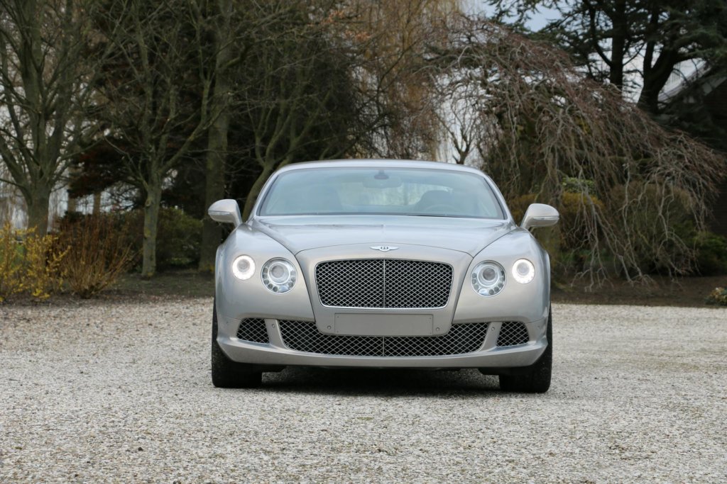 Real Art on Wheels | Bentley Continental GT