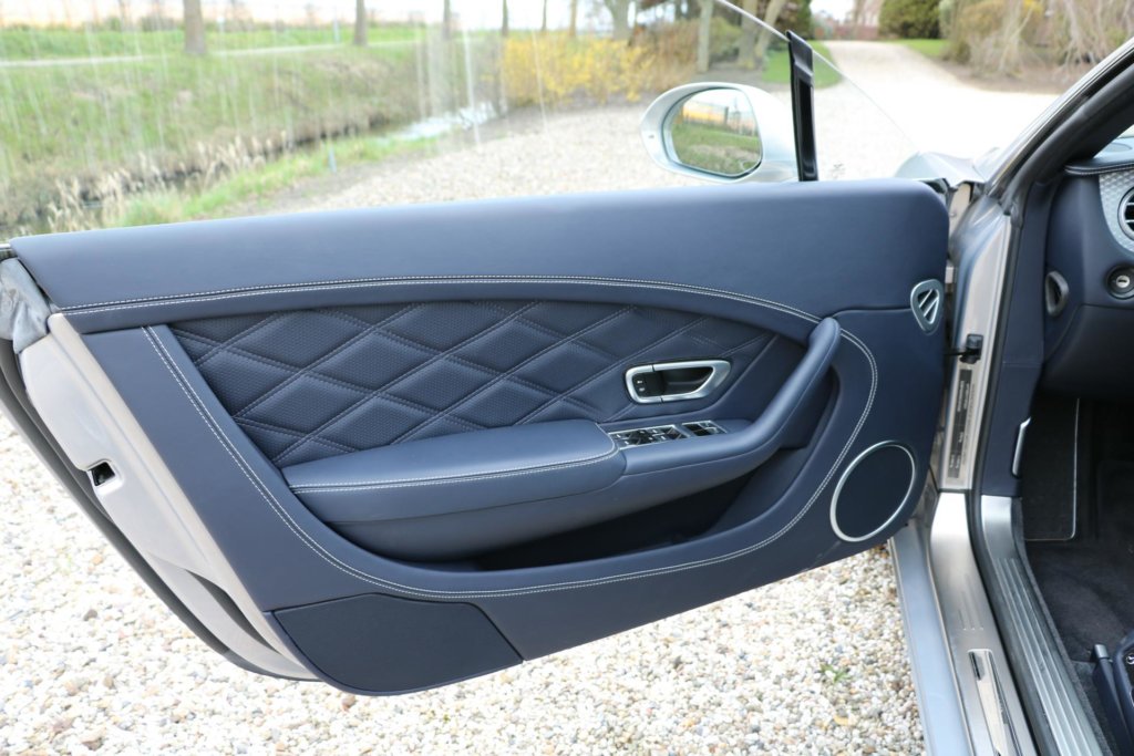 Real Art on Wheels | Bentley Continental GT