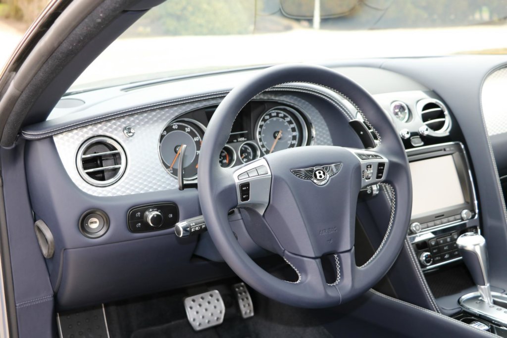 Real Art on Wheels | Bentley Continental GT