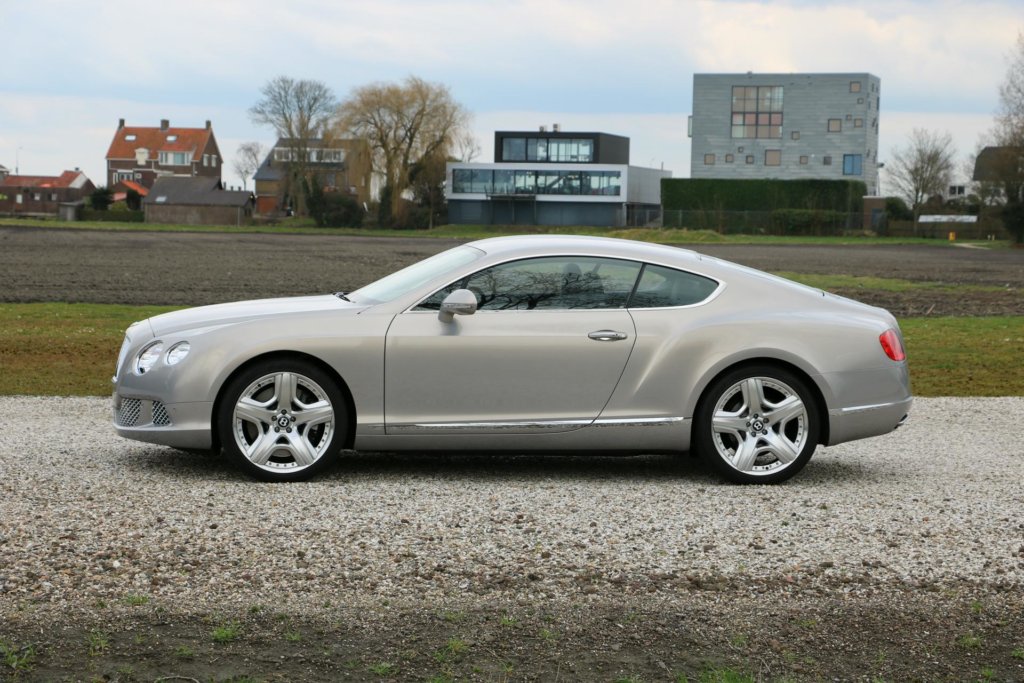 Real Art on Wheels | Bentley Continental GT