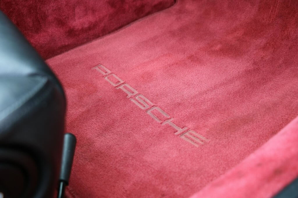 Real Art on Wheels | Porsche 993 Carrera 2S Cabriolet