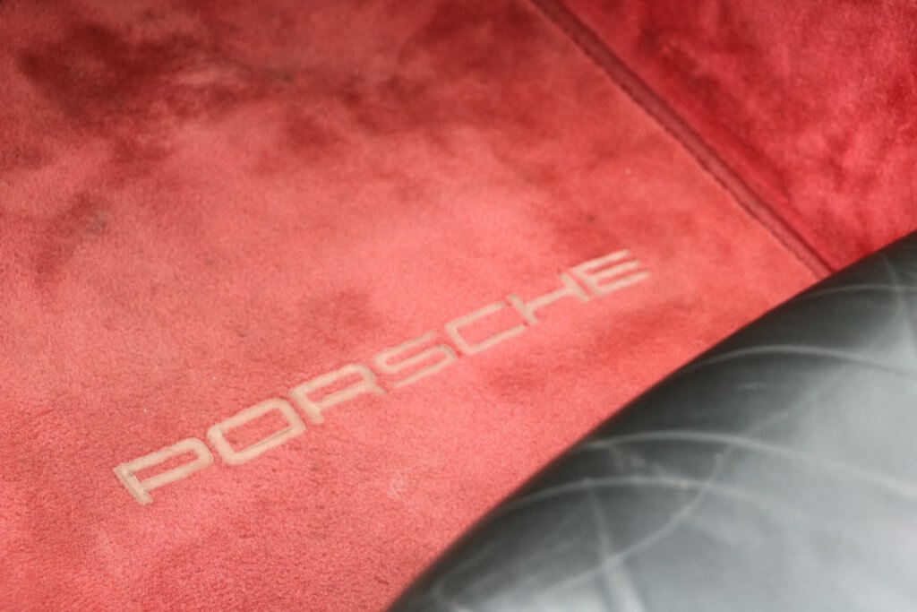 Real Art on Wheels | Porsche 993 Carrera 2S Cabriolet