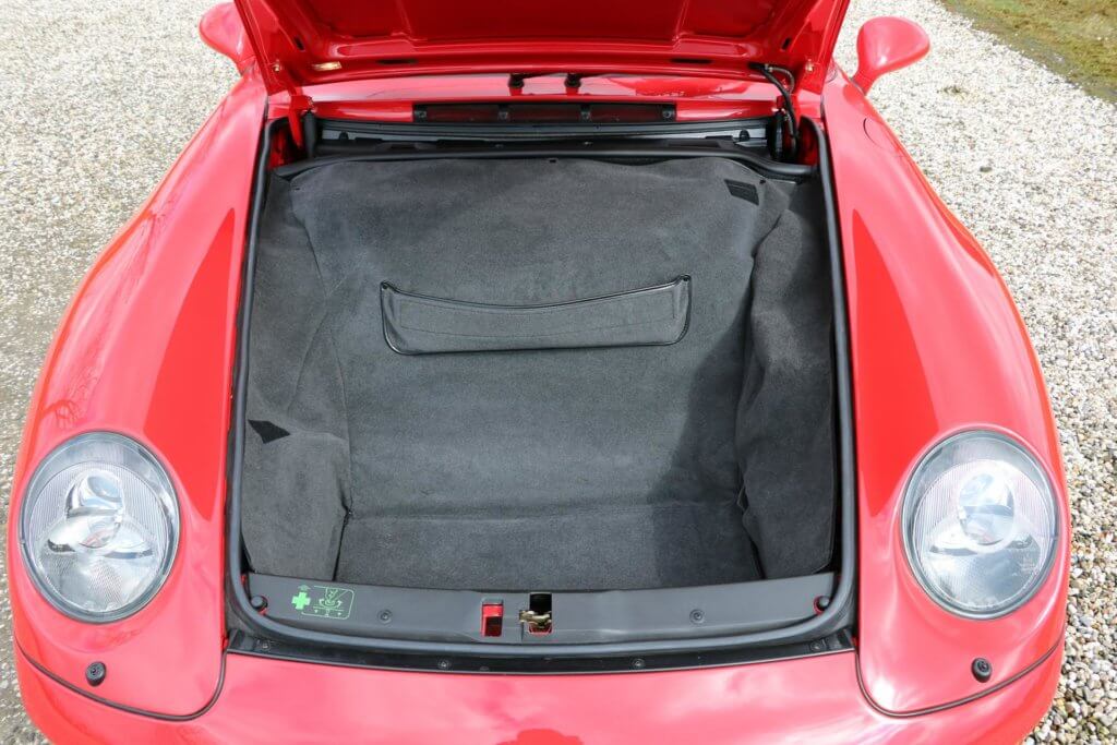 Real Art on Wheels | Porsche 993 Carrera 2S Cabriolet