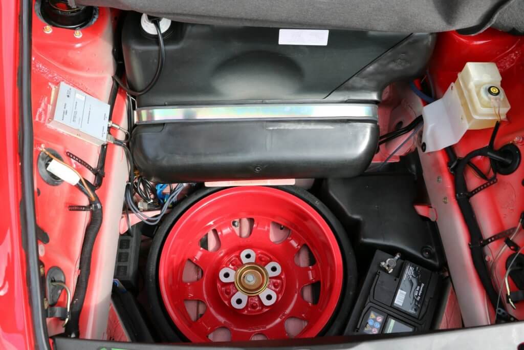 Real Art on Wheels | Porsche 993 Carrera 2S Cabriolet