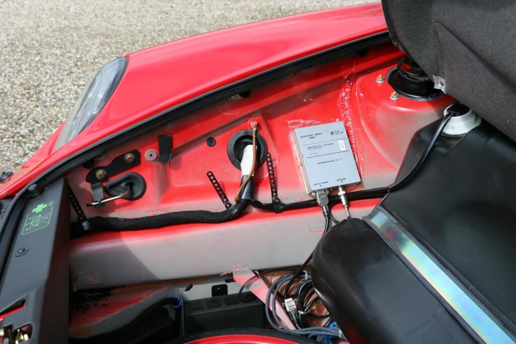 Real Art on Wheels | Porsche 993 Carrera 2S Cabriolet