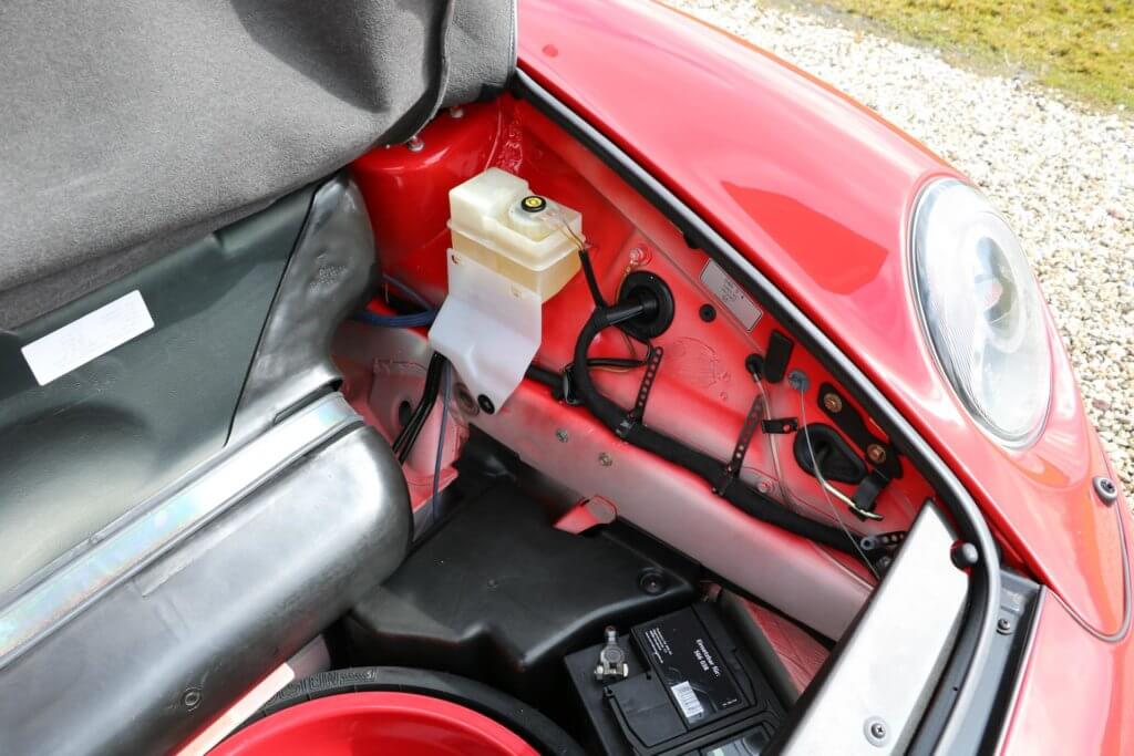 Real Art on Wheels | Porsche 993 Carrera 2S Cabriolet