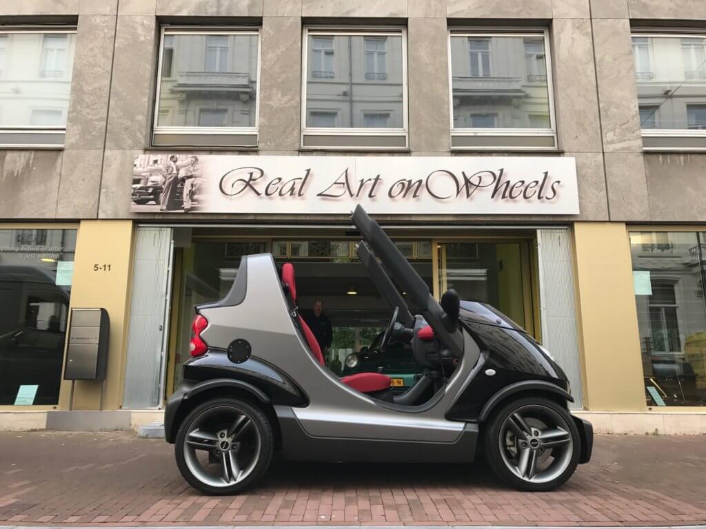 Real Art on Wheels | Smart Crossblade