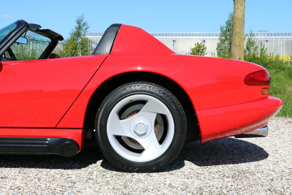 Real Art on Wheels | Dodge Viper