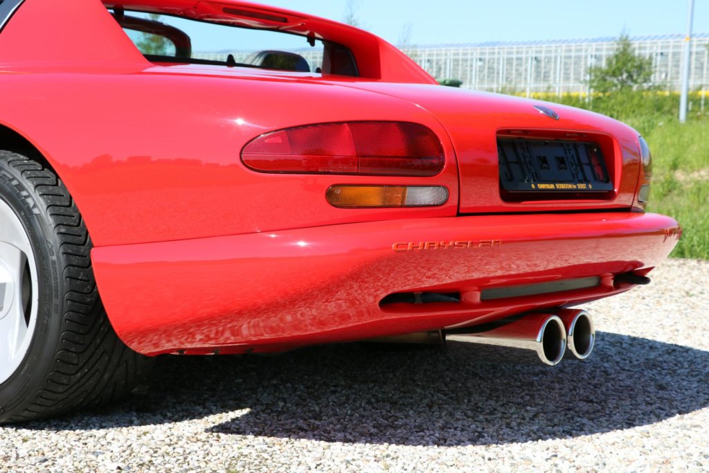 Real Art on Wheels | Dodge Viper