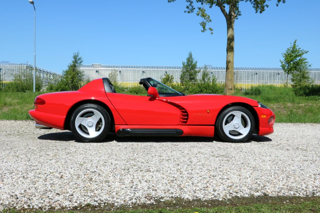 Real Art on Wheels | Dodge Viper