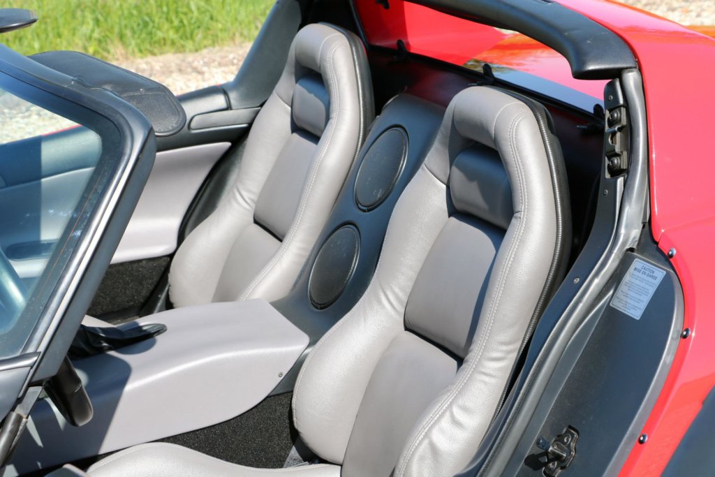 Real Art on Wheels | Dodge Viper