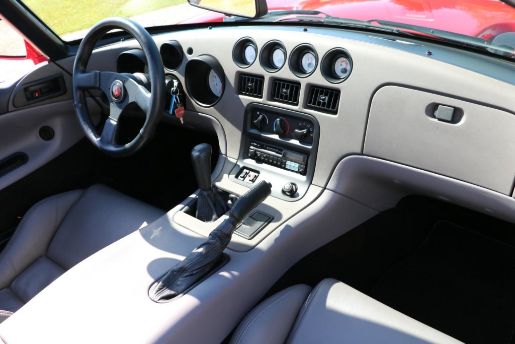 Real Art on Wheels | Dodge Viper