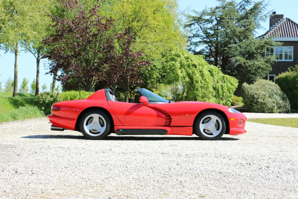 Real Art on Wheels | Dodge Viper