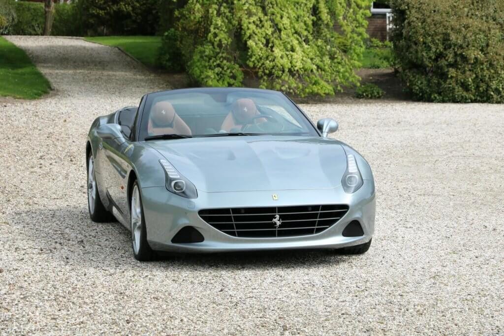 Real Art on Wheels | Ferrari California T