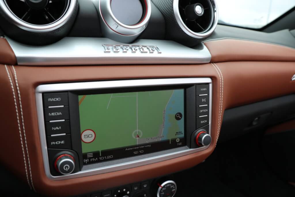 Real Art on Wheels | Ferrari California T