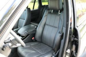 Real Art on Wheels | Range Rover Vogue TDV6