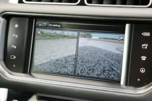 Real Art on Wheels | Range Rover Vogue TDV6