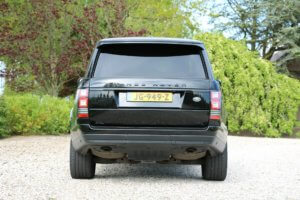 Real Art on Wheels | Range Rover Vogue TDV6