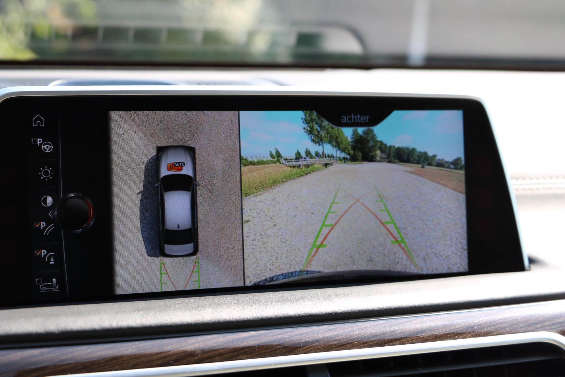 Real Art on Wheels | BMW 750 Li