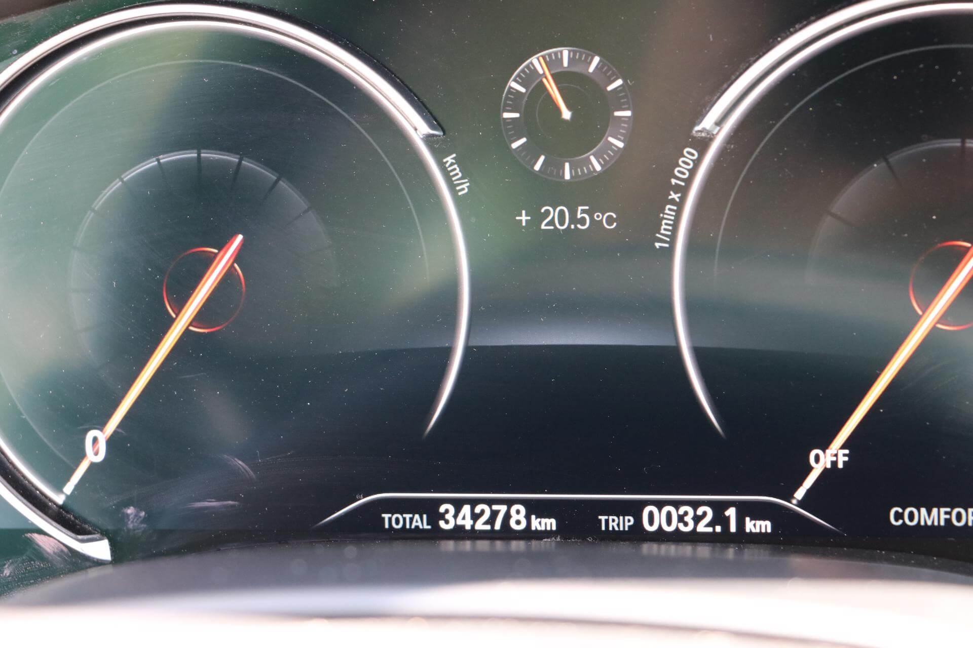 Real Art on Wheels | BMW 750 Li