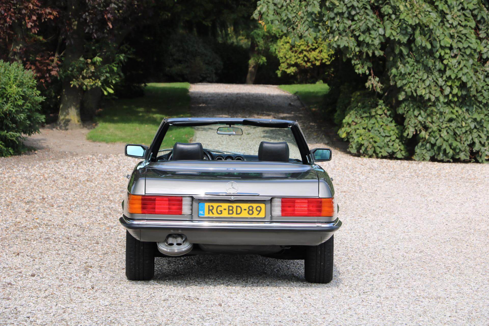 Real Art on Wheels | 1986 Mercedes-Benz 300 SL