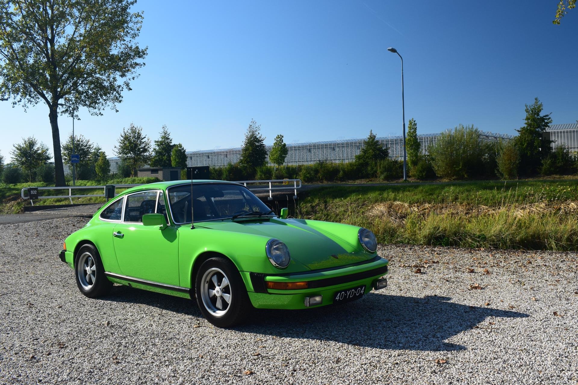 Real Art on Wheels | Porsche 911 gelbgrun