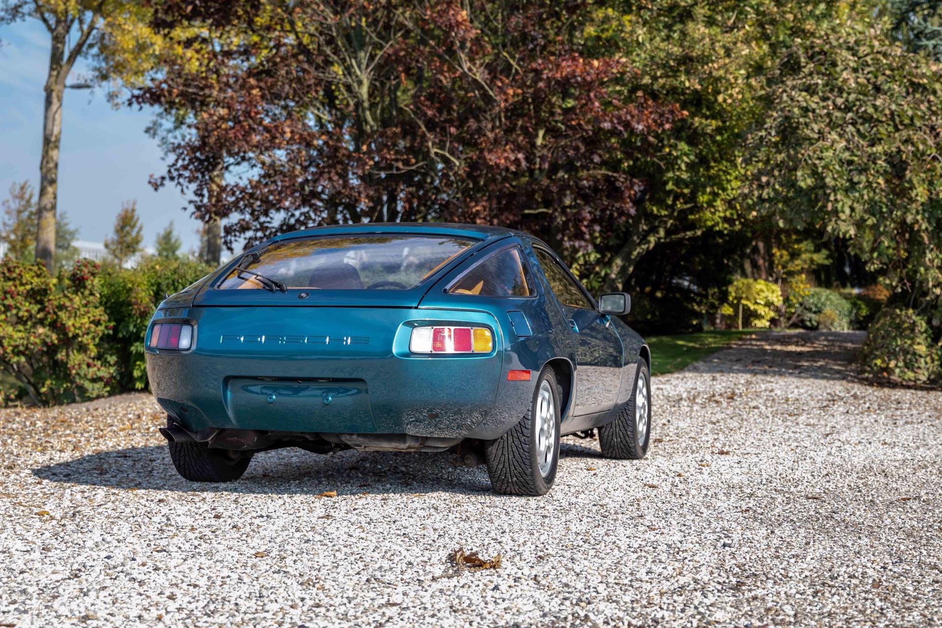 Real Art on Wheels | 1980 Porsche 928