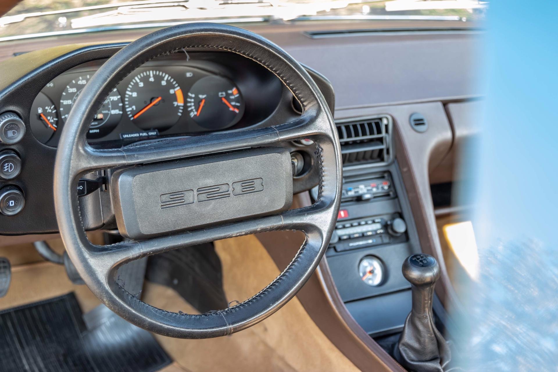 Real Art on Wheels | 1980 Porsche 928