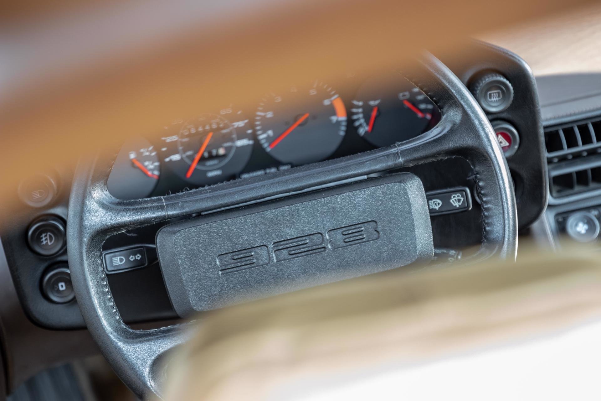 Real Art on Wheels | 1980 Porsche 928