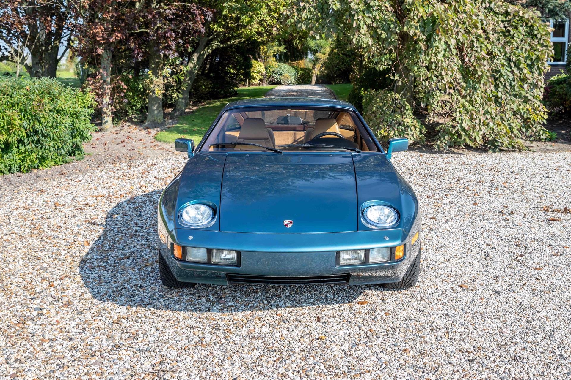 Real Art on Wheels | 1980 Porsche 928