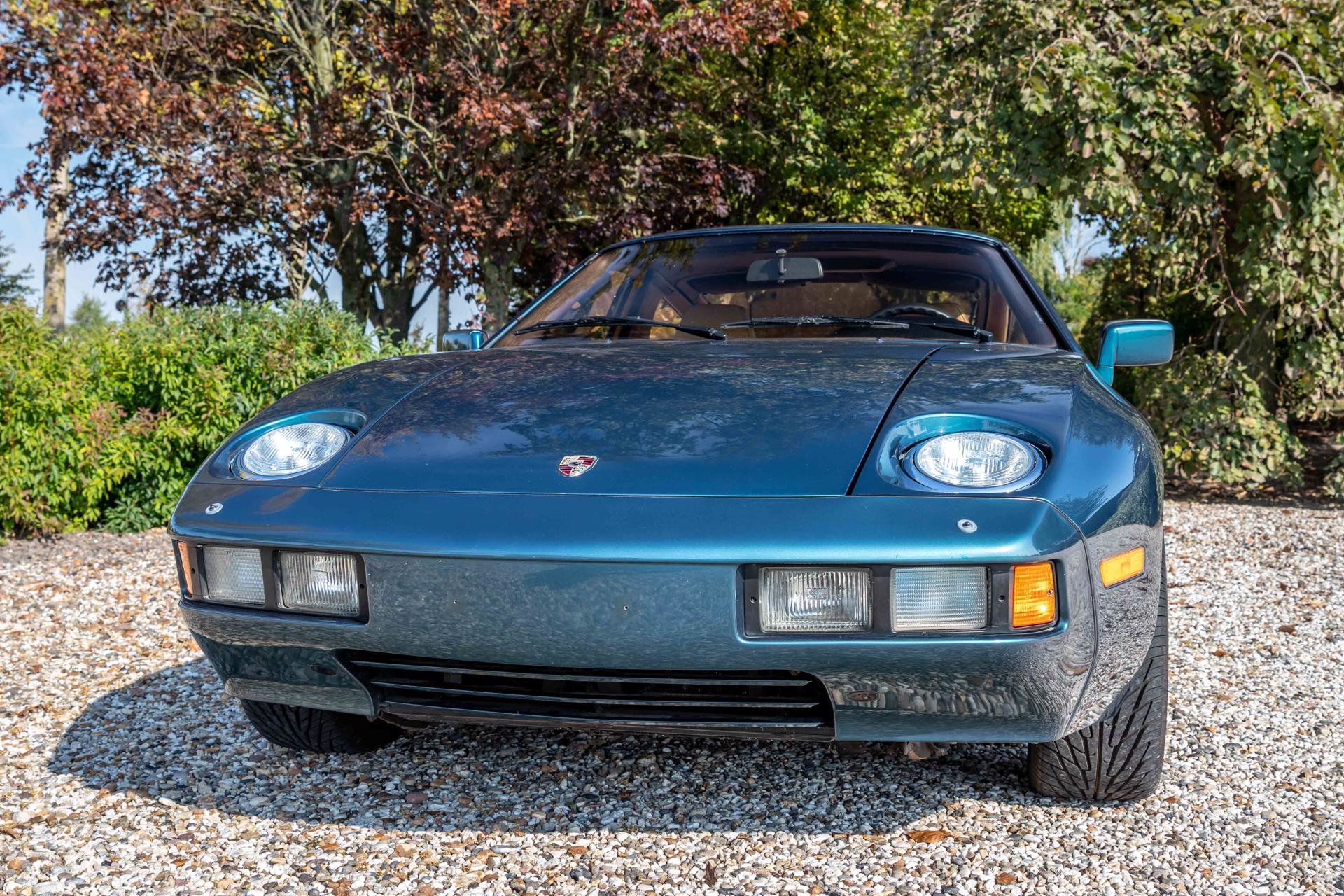 Real Art on Wheels | 1980 Porsche 928